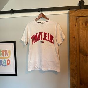 Men’s Tommy Jeans Logo T-Shirt
